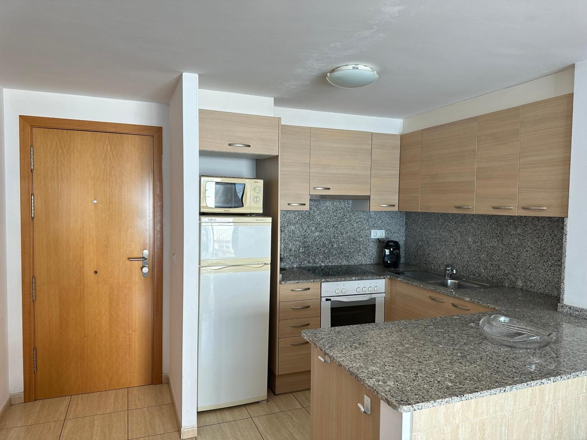 Agi Norfeu Park Apartment โรเซส ภายนอก รูปภาพ
